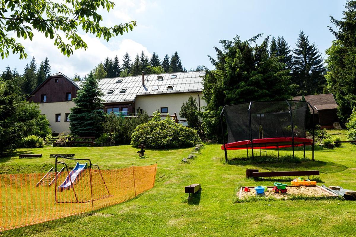 Penzion Valentino Bedrichov  Exterior photo
